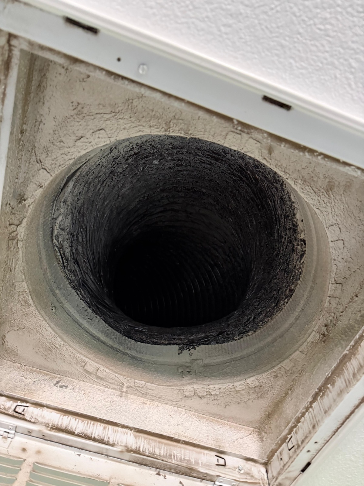 Wildfire smoke entering California home air ducts